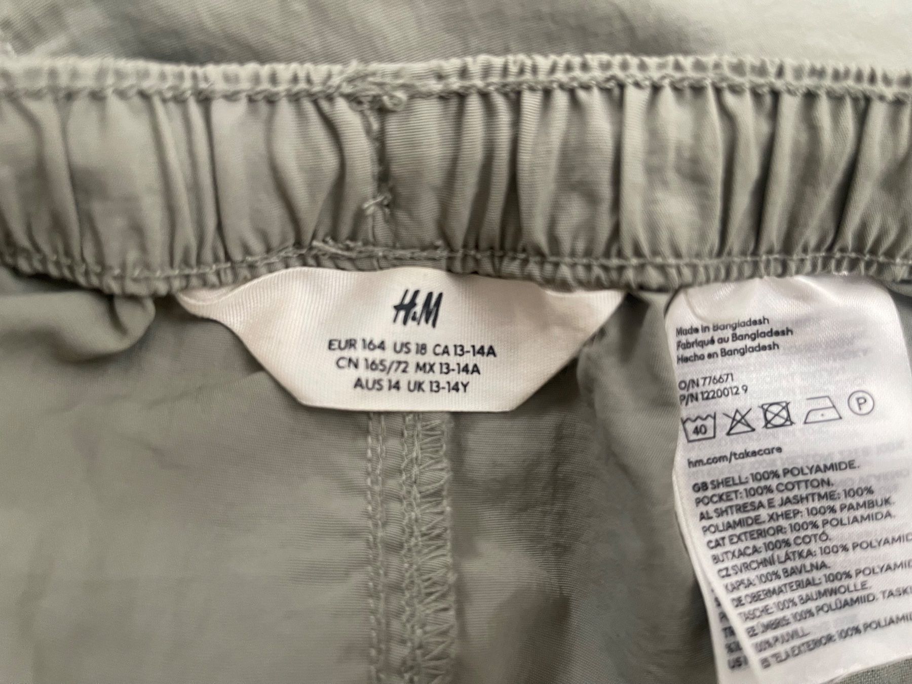 H&M Pantaloni: Ballonhose 164. olive – Usato da Oberhof venduto da Hibrzel 2
