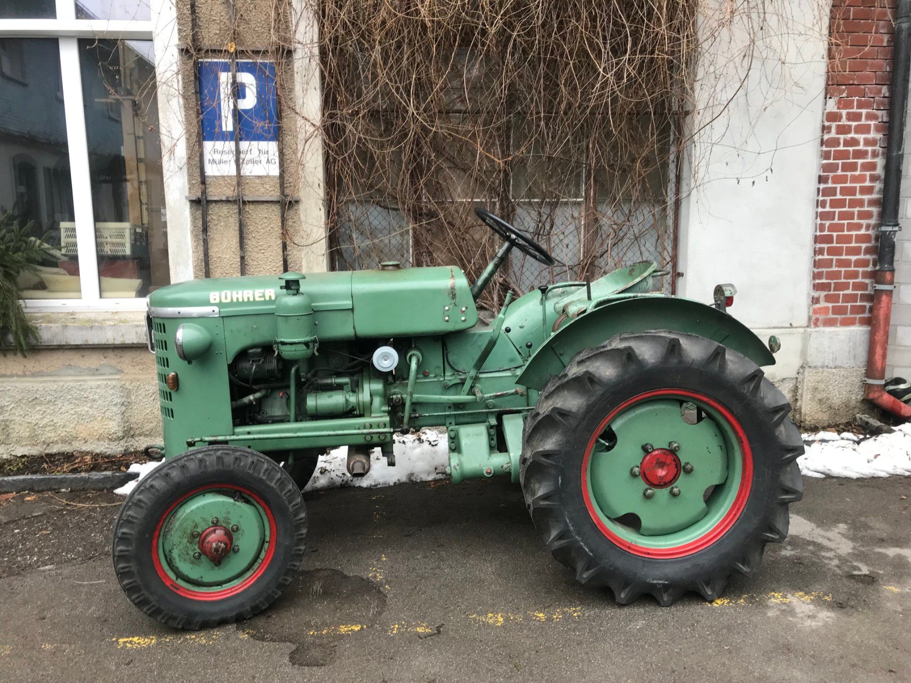 Bührer Trattori: Traktor Bührer TM4 – Usato da Urnäsch venduto da Vorrolli
