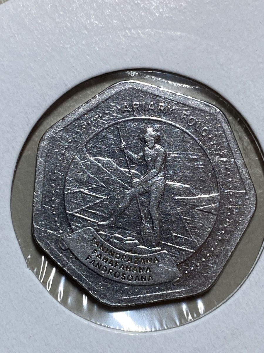 Tutti le monete: Madagascar - 10 ariary - 1999 – Usato da Payerne venduto da Mike1682 1