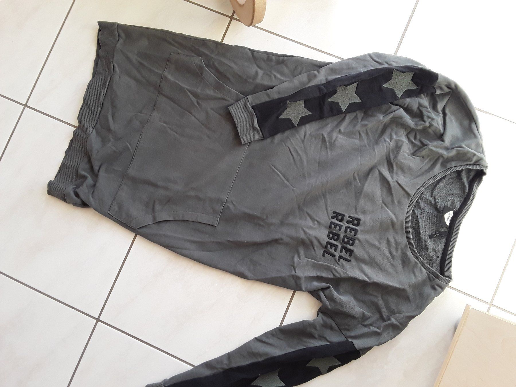 Maglioni & Felpe: cooler Pulli von Catwalk Junkie XS – Usato da Heimberg venduto da Samprof 2