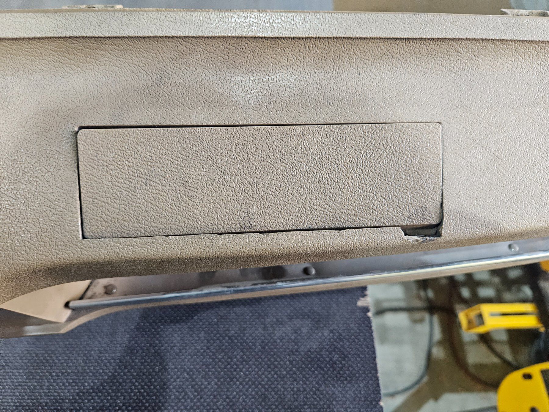 Renault Alle Autoersatzteile: Renault r4 Armaturenbrett 1972 – Gebraucht aus Glattfelden von per_n6r5 3