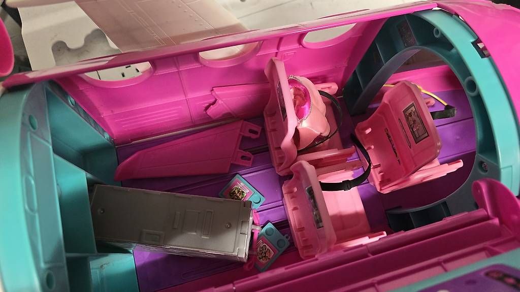 Giocattoli: Barbie Flugzeug – Usato da Winterthur venduto da Pianistin87 1