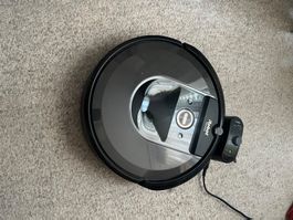 iRobot i7 + Zubehör – Defekt für Bastler (Fehler 26)
