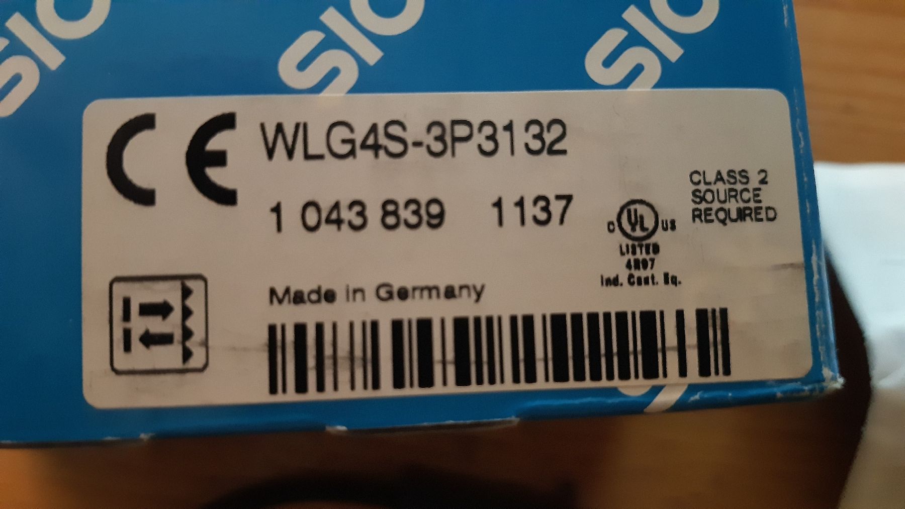 Componenti elettronici: SICK WLG4S-3P3132 Sensor - Neu & Originalverpackt! – Nuovo (secondo la descrizione) da Oey venduto da Parkplatzbrocki 1