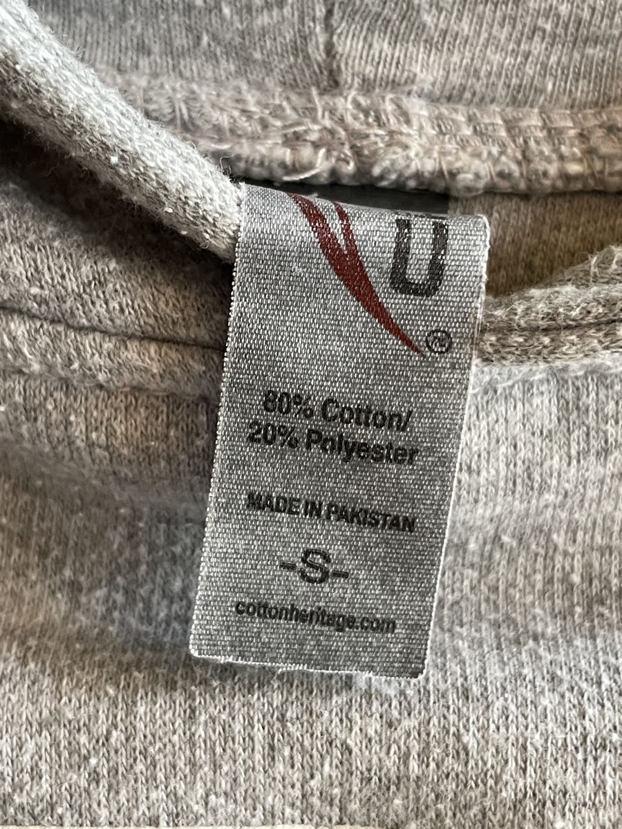 Maglioni & Felpe: Kapuzenpullover California Gr. S – Usato da Münsingen venduto da Secondhand89 2