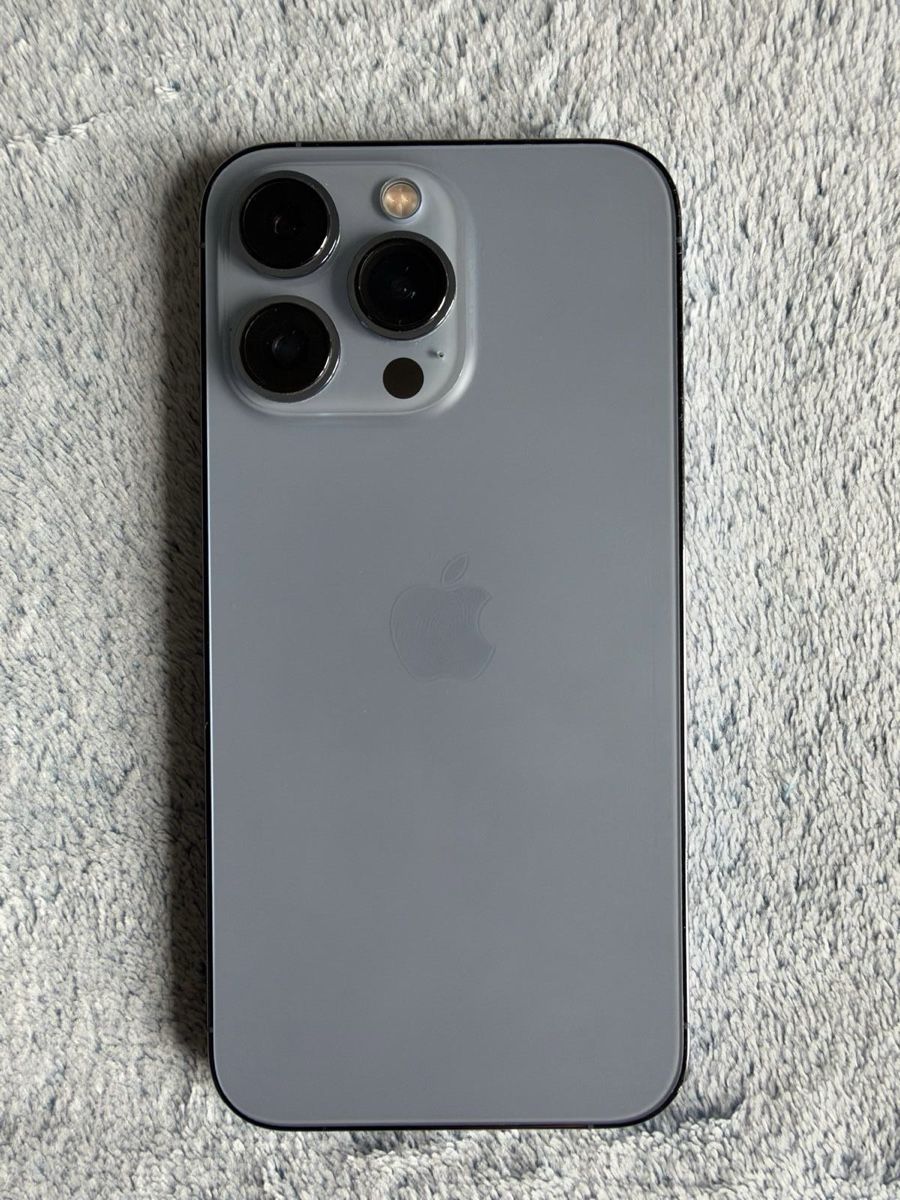 Apple Handys / Smartphones: Apple iPhone 13 Pro blau mit Zubehör – Gebraucht aus Zollikofen von AdrianaKreuz98 2