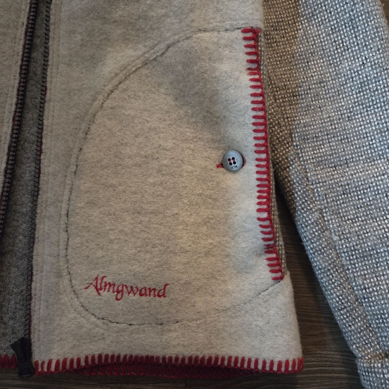 Almgwand Giacche: Almgwand Jacke – Usato da St. Niklaus VS venduto da BrittaR 1