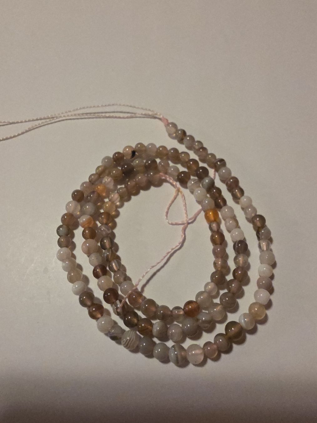 Minerali & Pietre curative: Botswana Sardonyx 3,7mm. Strang – Nuovo e nell'imballaggio originale da Menziken venduto da Mirager 2