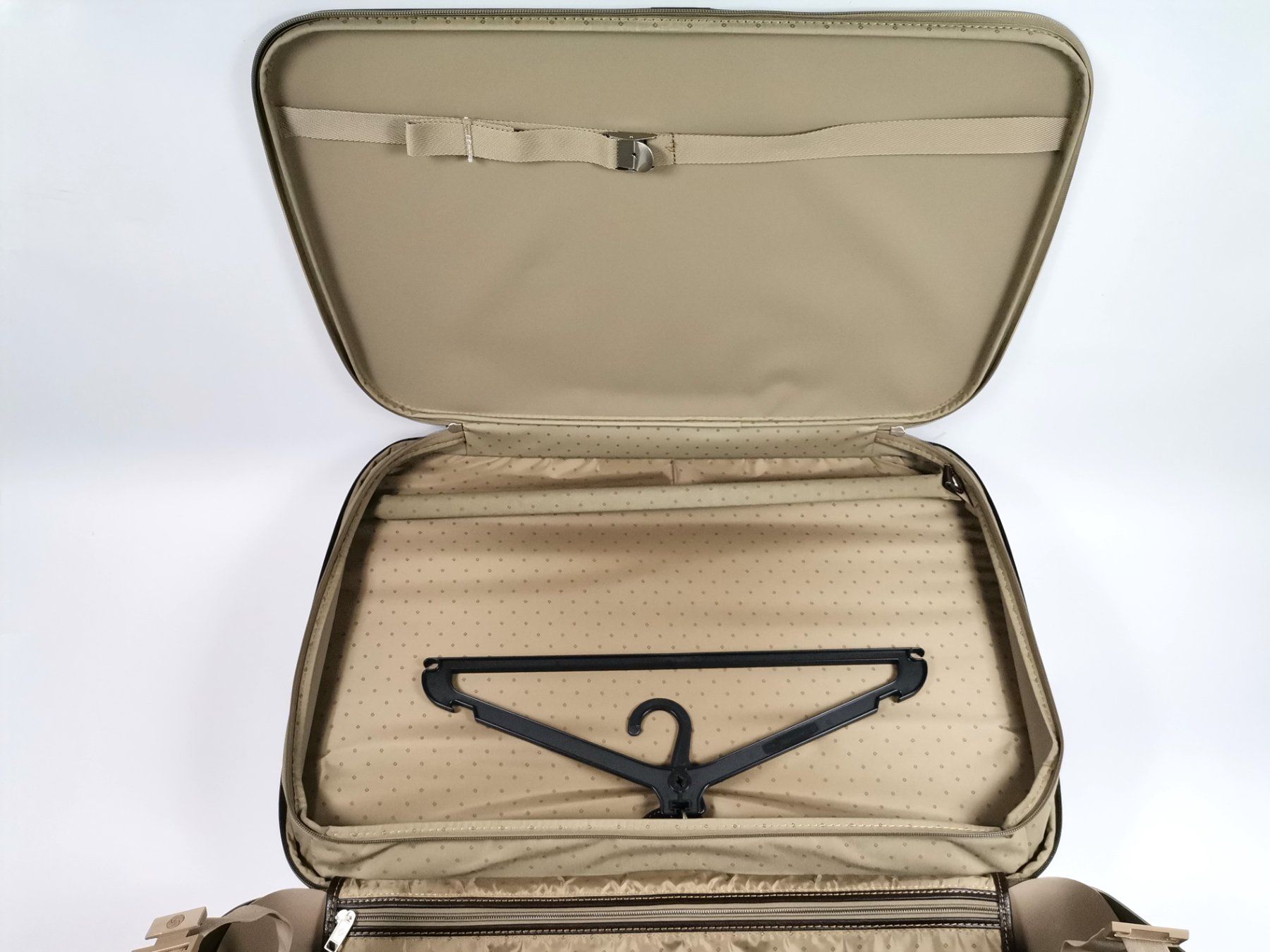 Samsonite Valigie: SAMSONITE Vintage Weichgepäck Reisekoffer – Usato da Schaffhausen venduto da Restwert_SH 8