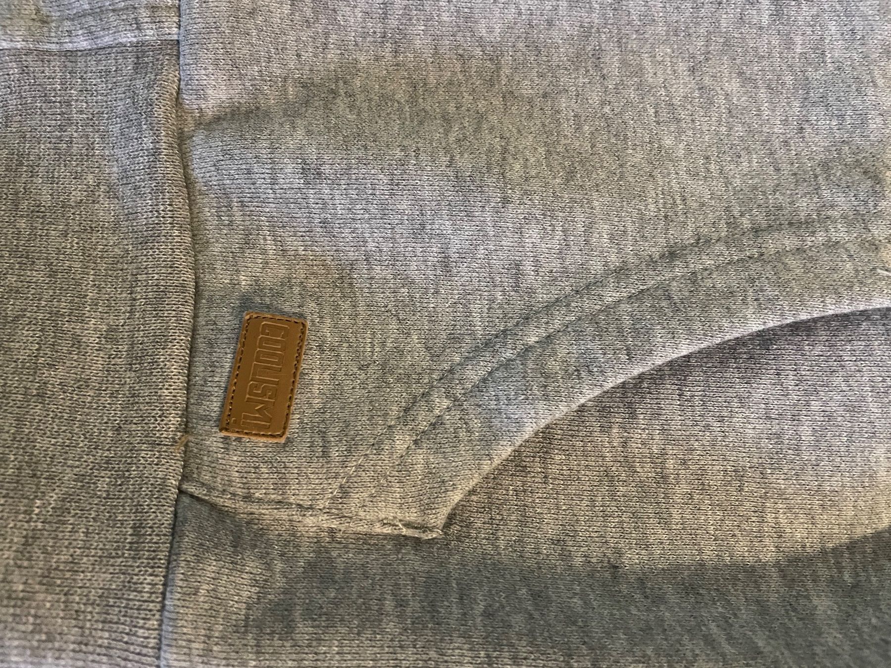Pulls et sweat-shirts: Pullover – D'occasion à Zürich par Ivona3 1