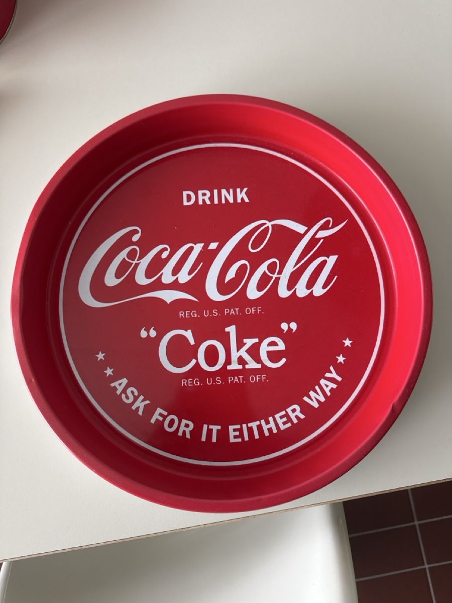 Servierplatten: Vintage Coca-Cola tray – Gebraucht aus Zürich von VittoDS