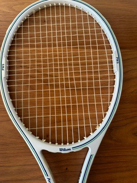 Wilson Schläger: Wilson Avenger Tennisschläger mit Originalhülle – Gebraucht aus Volketswil von Rami12
