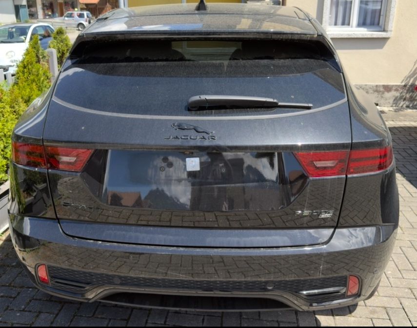Jaguar Autos: JAGUAR E-Pace I3 PHEVE P300e R-Dynamic – D'occasion à Matten b. Interl par rob_d5pb 2