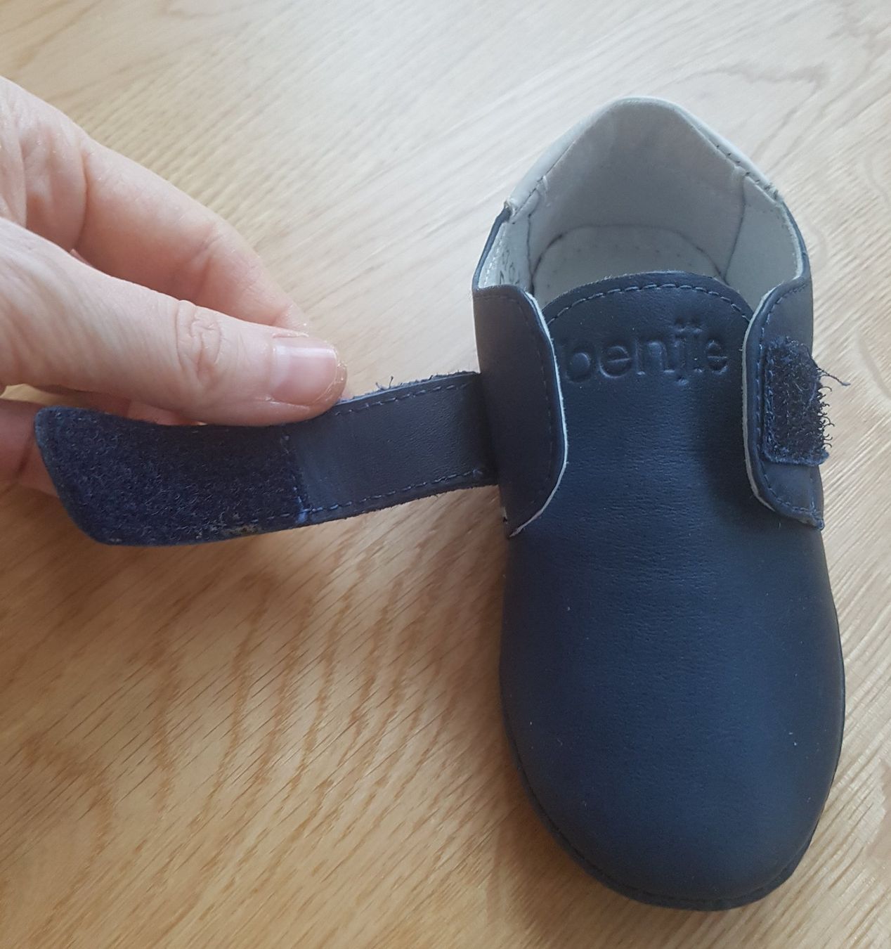 Scarpe per ragazzi: BENJIE - pantoufle premiers pas, pointure 22 – Usato da Genève venduto da valmath 4