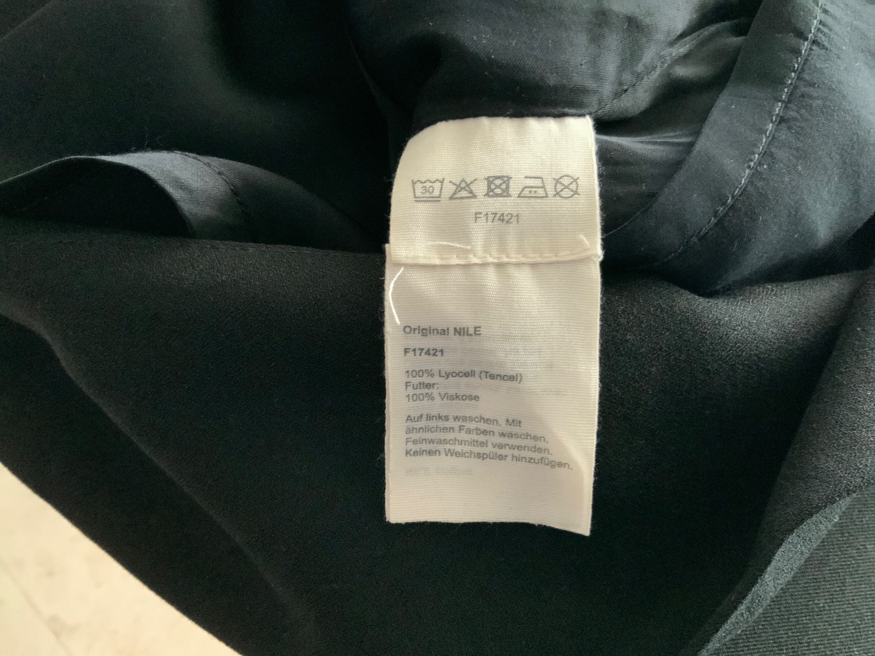 Nile Vestiti: Nile Kleid XS NEU – Nuovo e nell'imballaggio originale da Buchs SG venduto da Sunie 2