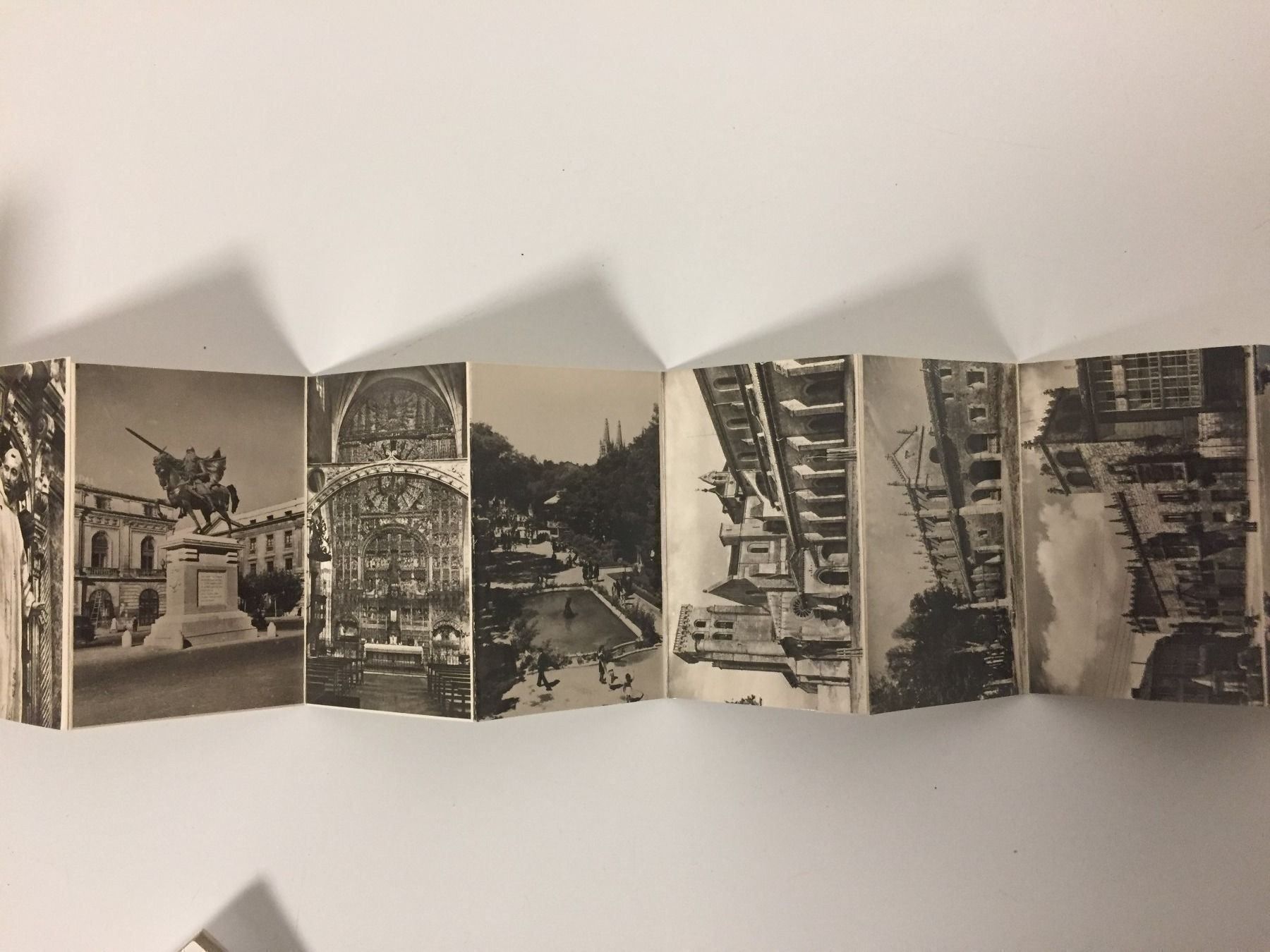 Cartoline postali: Souvenir de Burgos – Usato da Liebefeld venduto da 3-2-1-mein 2