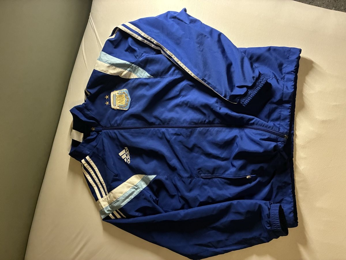 Adidas Giacche: Argentinien Adidas Trackjacke – Usato da Chur venduto da mar_j697