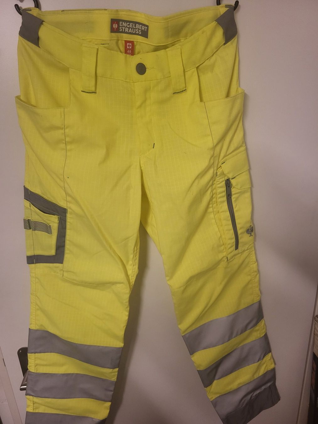 Engelbert Strauss Hosen: Warnschutz Cargohose Strauss gr.48 – Neu (gemäss Beschreibung) aus Uznach von jur_96tk