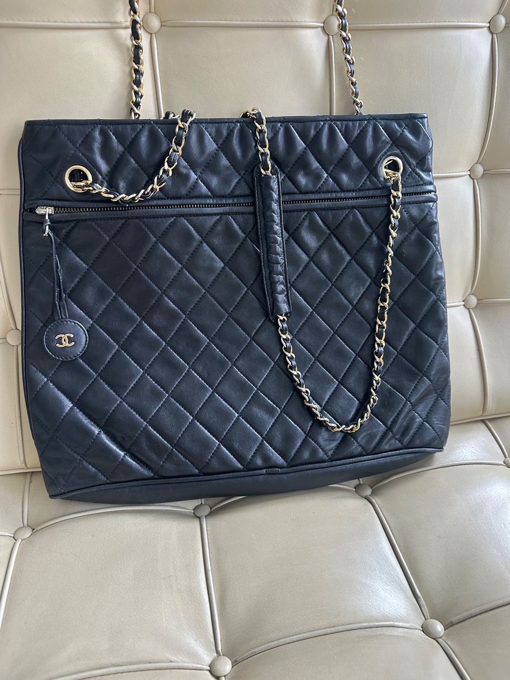 Chanel Borse: Chanel Vintage Shopper – Usato da Zürich venduto da bitox