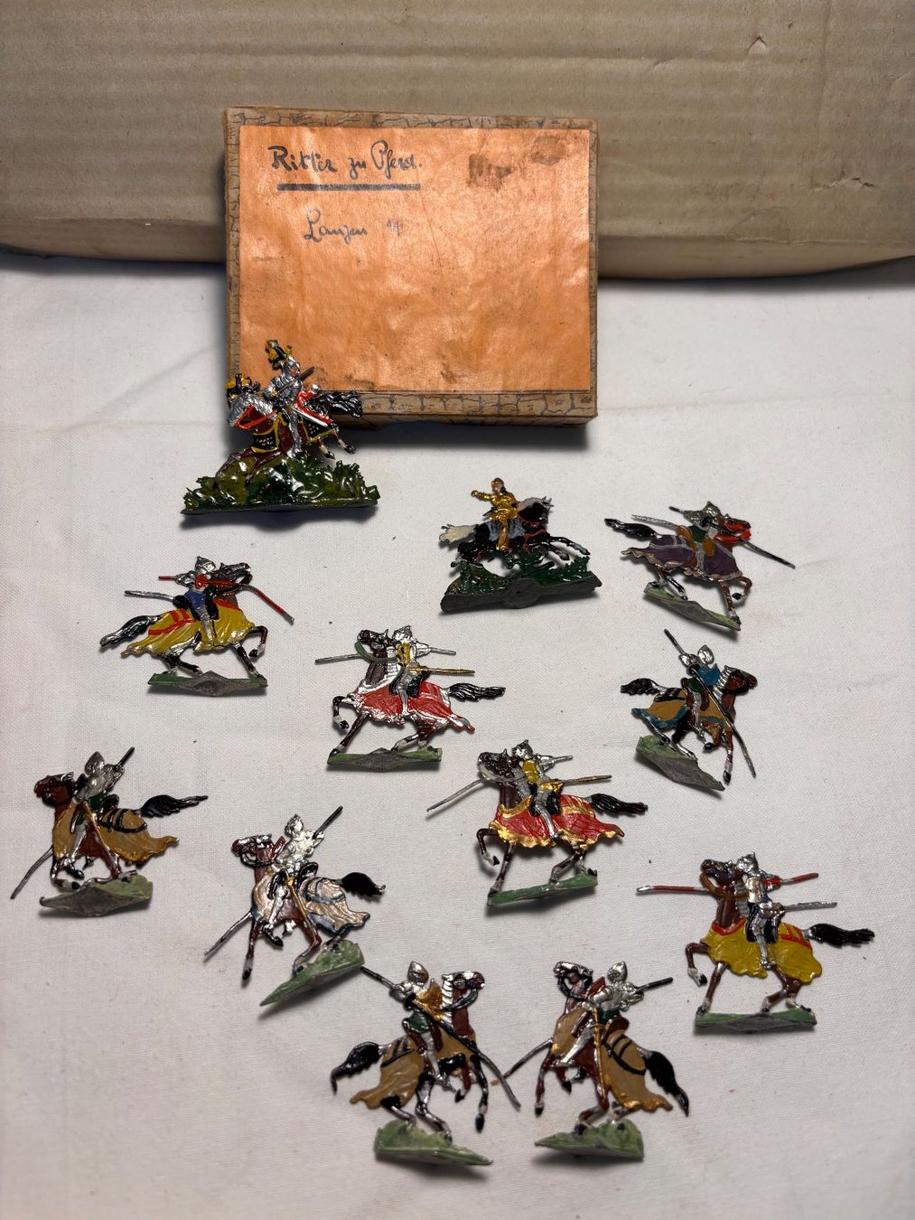 Statuette: antike Zinnfiguren Ritter – Usato da Hindelbank venduto da brm_72zv 2