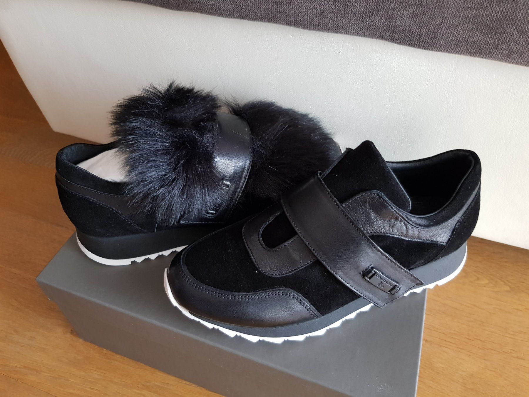Chaussures femmes: Tosca Blu Leder Sneaker Gr.38 – Neuf avec emballage d'origine à Reinach AG par innamac 5