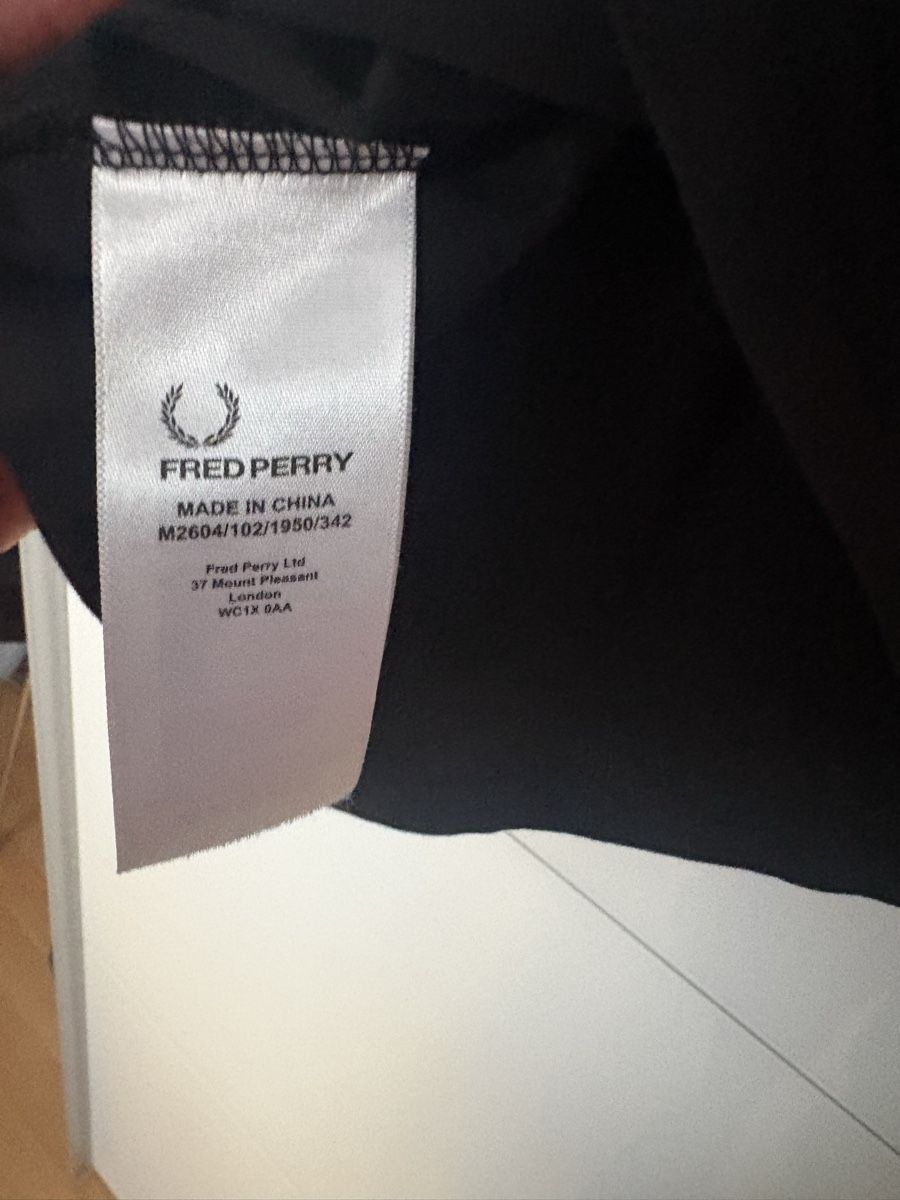 Fred Perry T-Shirts: Fred Perry t-Shirts – Gebraucht aus Wallisellen von ntroulis80 8