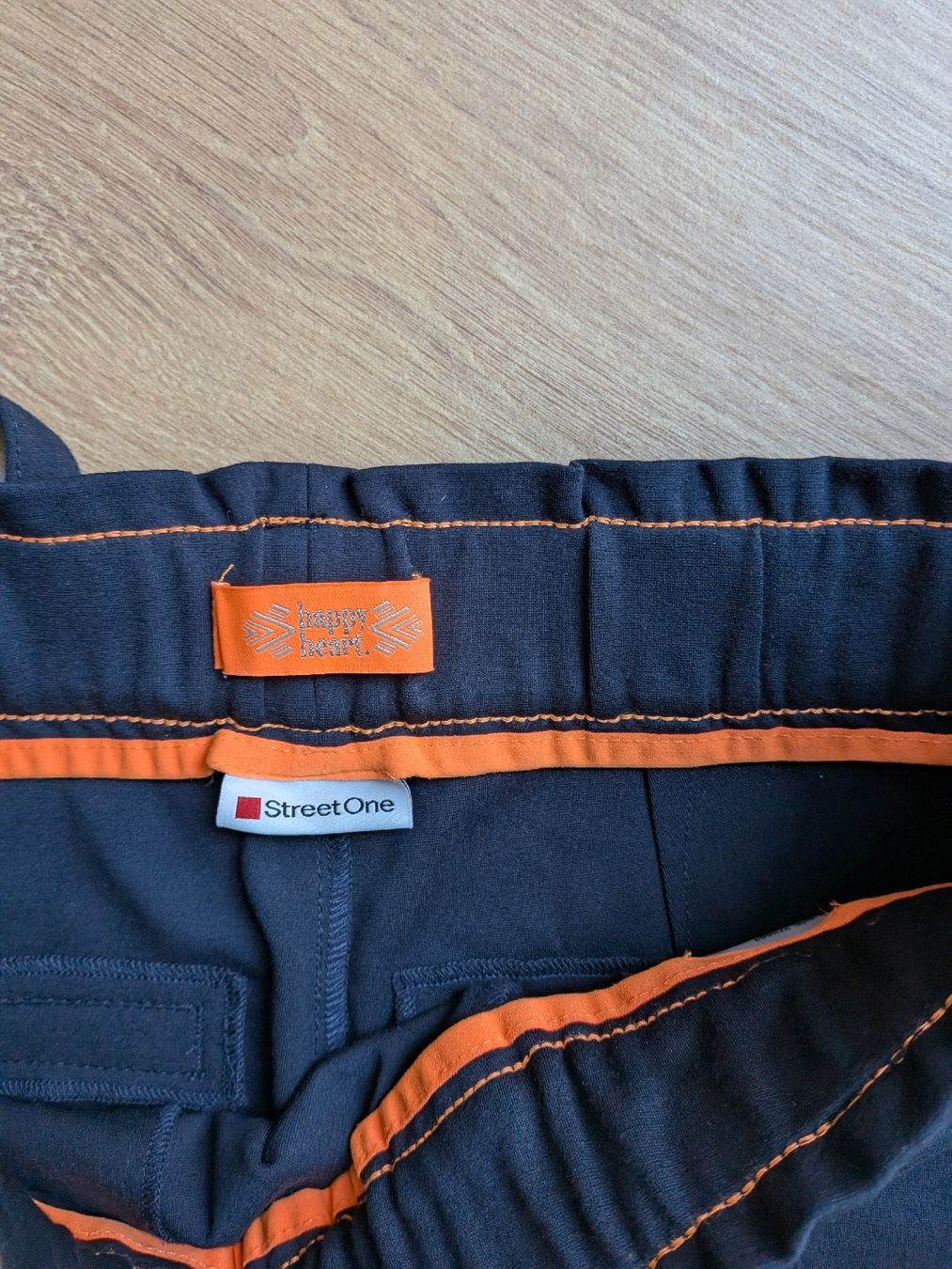 Pantaloni: Street One Stoffhose dunkelblau – Nuovo (secondo la descrizione) da Eschenbach SG venduto da SanFranciscoCalifornia 2