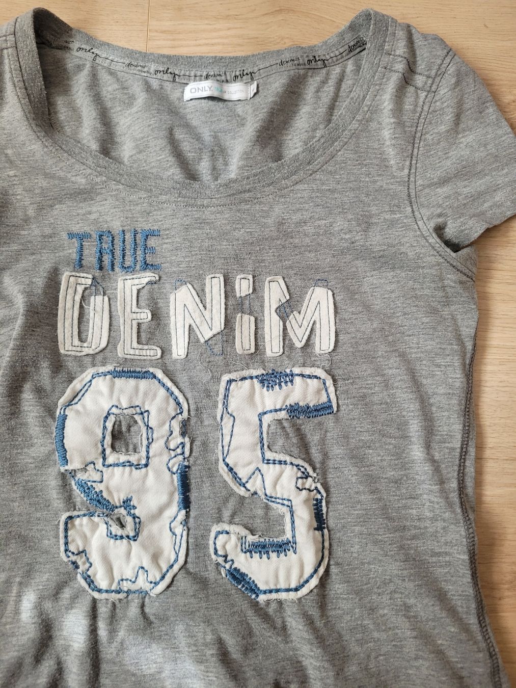 T-Shirts: T-Shirt Gr. M – Gebraucht aus Lupsingen von sta_wgg5 1