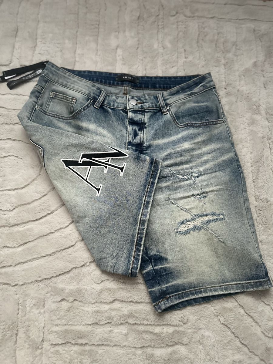 Amiri Jeans: Amiri Shorts – Nuovo (secondo la descrizione) da Wattwil venduto da betsar.13 1