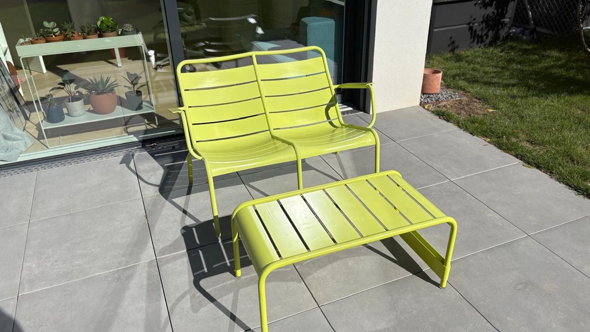 Fermob Tischset: Salon de jardin FERMOB, état correct – Gebraucht aus Mont-sur-Lausanne von Vinou6021