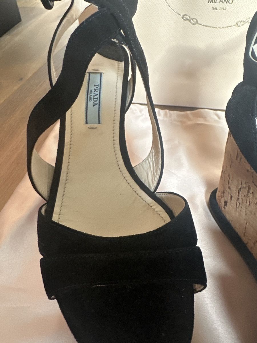 Prada Scarpe da donna: Prada Milano Schuhe – Nuovo (secondo la descrizione) da Liestal venduto da ell_6xc7 2