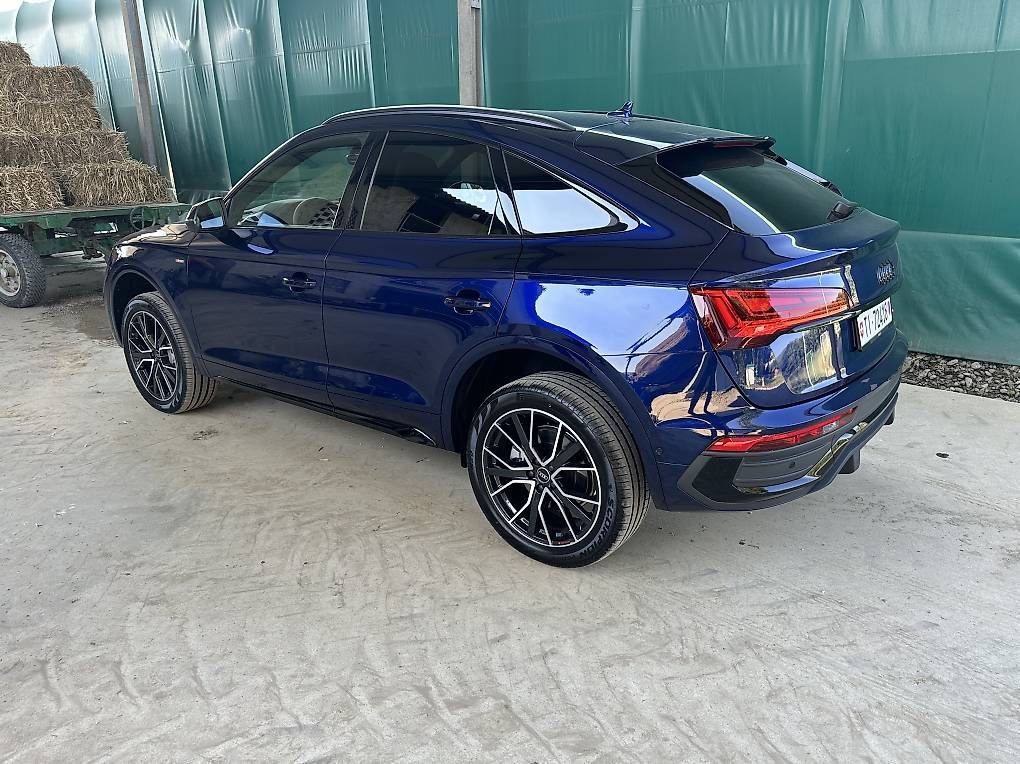 Audi Automobili: Audi Q5 sportback – Usato da Bedano venduto da sim_66fd 4
