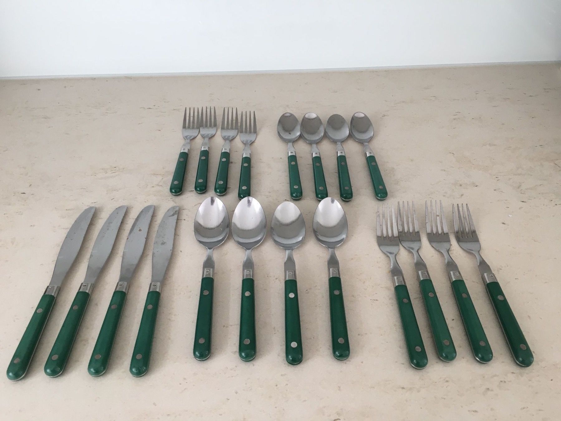 Bestecksets: 4-er Besteck Set, 20 Stück – Gebraucht aus Gächlingen von Tara_devi