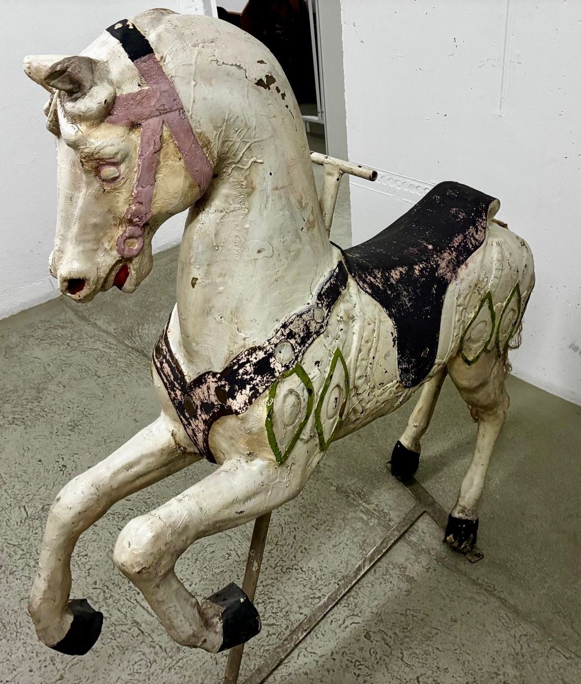Statuette: Karussellpferd – Usato da Mägenwil venduto da OsakaNinja 2