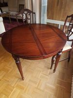 Table à manger avec rallonge et 4 chaises