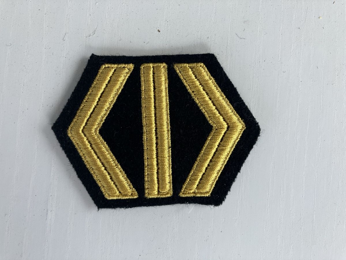 Schweizer Armee Plaketten & Abzeichen: Versuch Gradabzeichen CH-Armee 70er Jahre – Neu (gemäss Beschreibung) aus Männedorf von Galler
