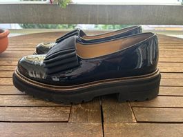 Mocassins chic en cuir vernis Marque Italienne Brunate.