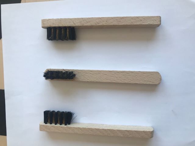 Sonstiges für Haushalt & Wohnen: Schuhputzbürsteli – Neu und originalverpackt aus Wängi von Bmo