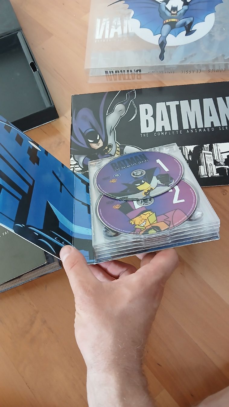 Tous les DVDs: Batman The Complete Animated Series – D'occasion à Rickenbach LU par mai_cyk6 6