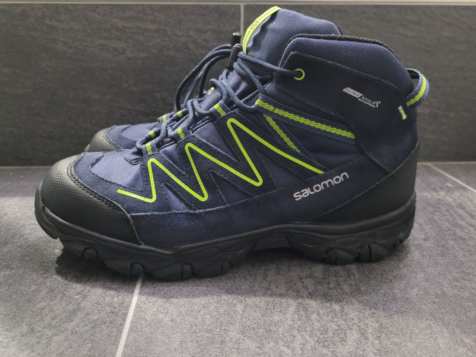 Salomon Chaussures garçon: Salomon Wanderschuhe Grösse 38 2/3 – D'occasion à Endingen par Mobbele 1