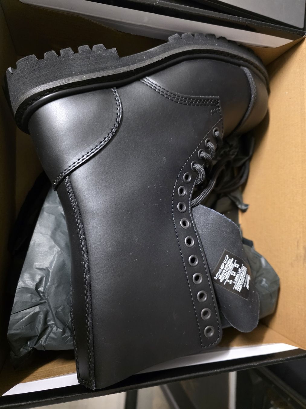 Scarpe da uomo: Brandit Springerstiefel gr 40 – Nuovo e nell'imballaggio originale da Bäriswil BE venduto da Simon_Kreativwelt