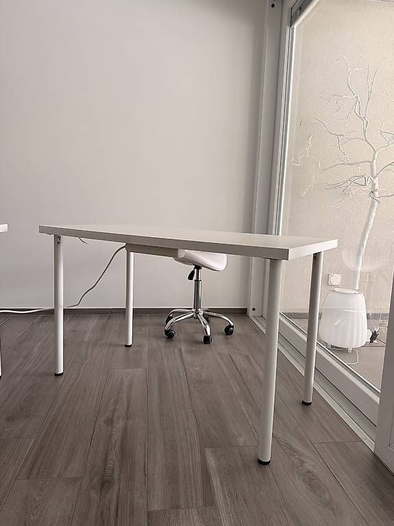 Ikea Schreibtische: N5 tavoli LAGKAPTEN – Gebraucht aus Bellinzona von mon_hs9p