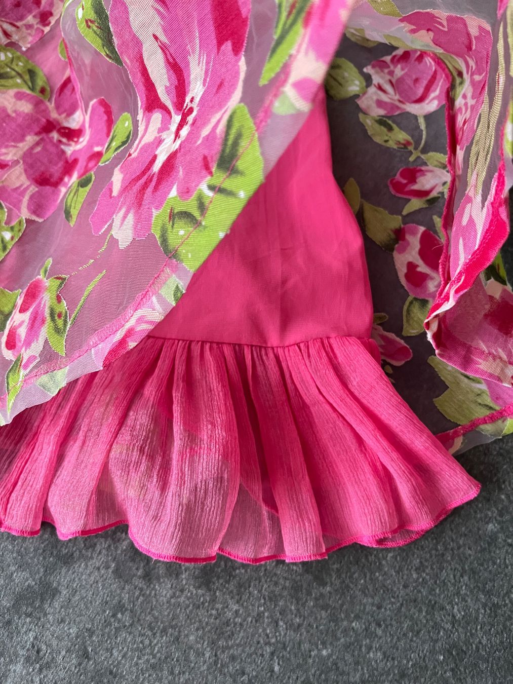 Vestiti: DFYG Damenkleid mit Blumenmuster - Größe S – Usato da Kilchberg ZH venduto da Ch.C 8