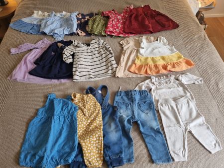 Kleiderpaket Babykleider Gr. 62, 68, 74, 80