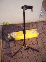 Gitarrenständer  für alle Gitarren
