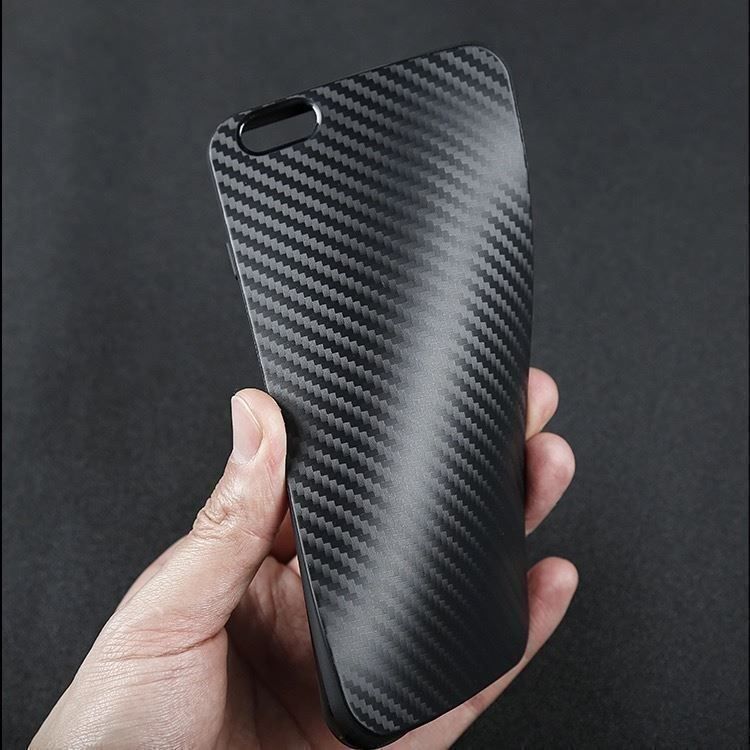 Covers & Schutzfolien: iPhone 8 Plus / 7 Plus Carbon Fiber Case – Neu und originalverpackt aus Zürich von Store-247 1