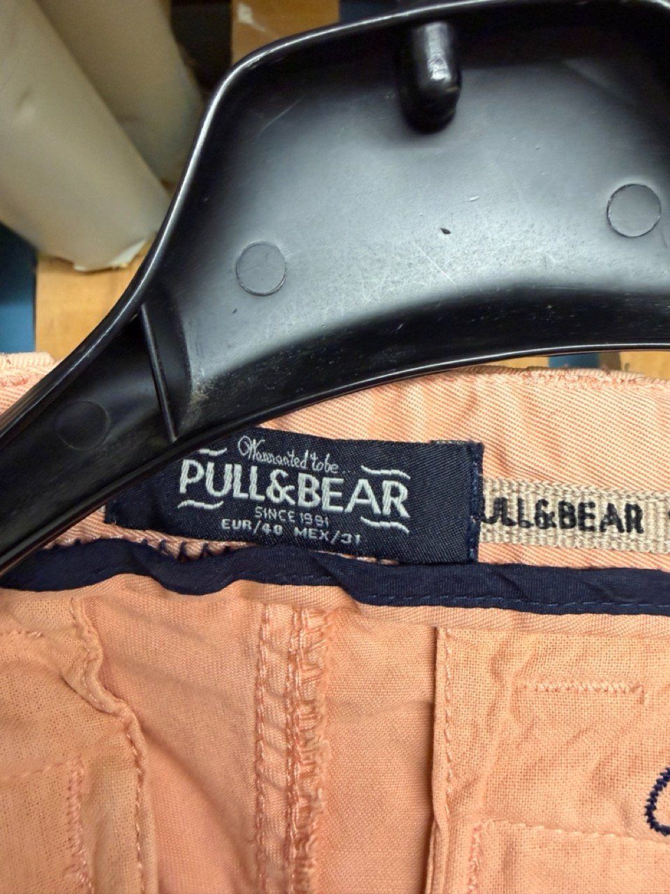 Pull&Bear Jeans: Jeans pull and bear homme couleur saumon 40 – D'occasion à Lausanne par Brasco06 4