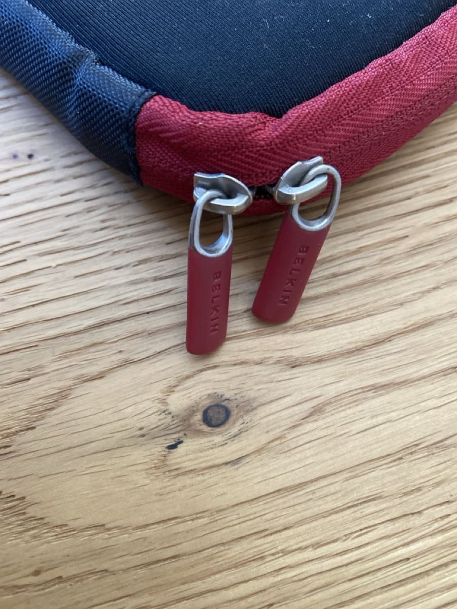 Valigie & Borse: Laptop/iPad Tasche – Usato da Zürich venduto da awe_flq9 2