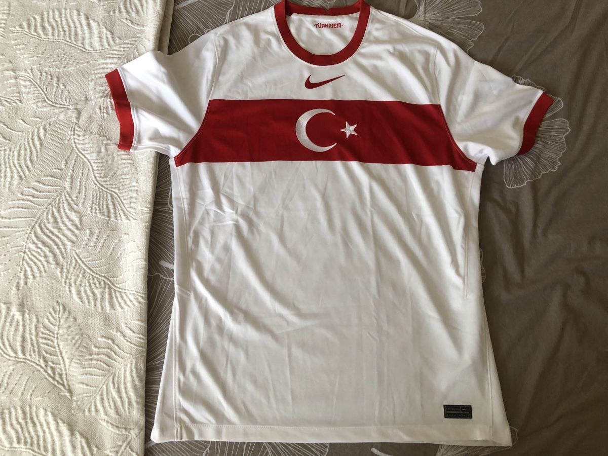 Nike Canottiere & Pantaloni: Turquie maillot – Usato da Le Grand-Saconnex venduto da focamix