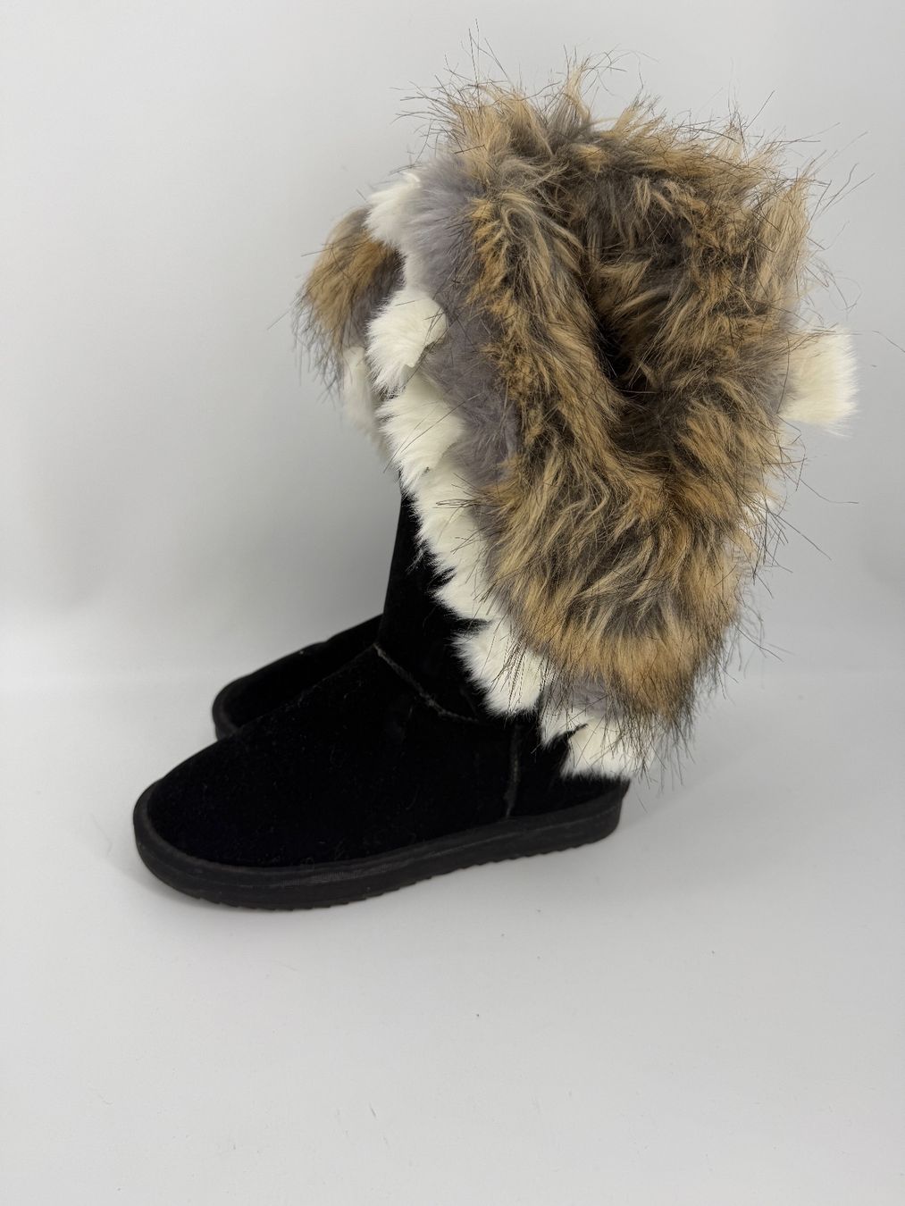 Scarpe da donna: Winterstiefel mit Fellrand Gr. 38 – Usato da Auenstein venduto da moin. 1
